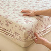 Double Layer Gauze Fitted Sheet Floral Print — Breathable Mattress Cover for Bedroom